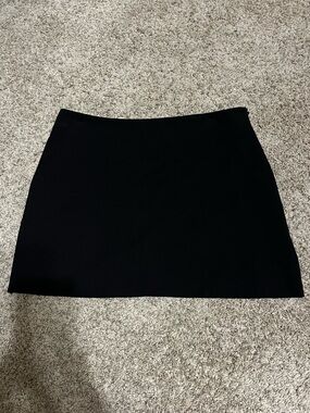 Classic Black Women's Mini Skirt Princess Polly Size 4